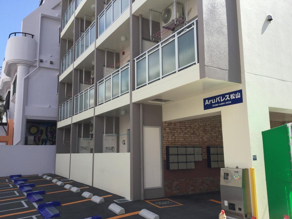 Aparthotel Mr.Kinjo In Kume Naha Zewnętrze zdjęcie